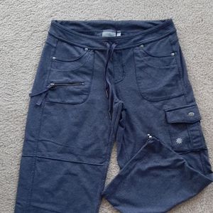 Athleta Bettona Cropped Boyfriend